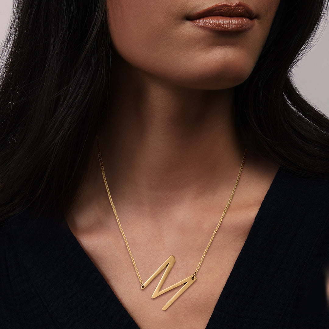 Оригинальное ожерелье из нержа – обзор и цена Initial Letter Necklace 18K Gold