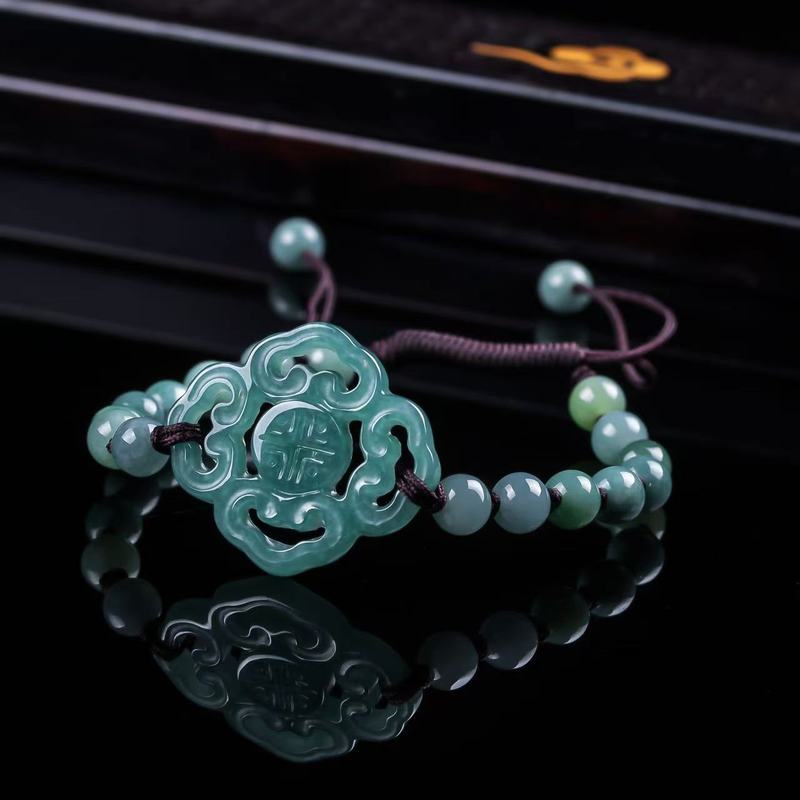 Браслет из натурального жадеит – обзор и цена Bracelets