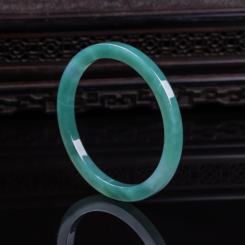 Натуральный бирманский изумруд – обзор и цена Bracelets
